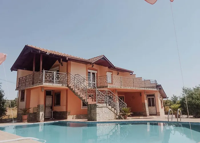 Villa Katerina & Pool