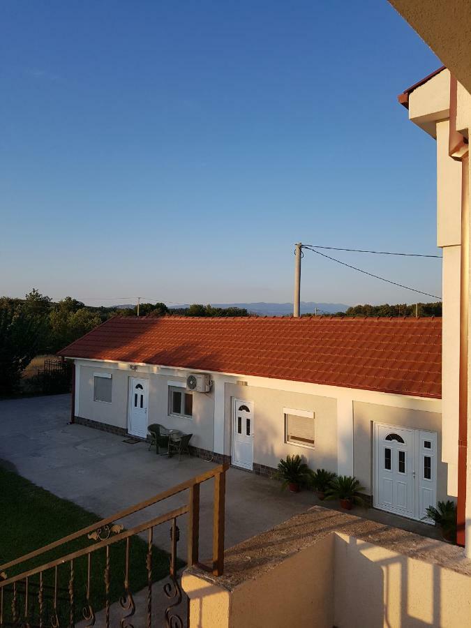 Katerina & Pool Γευγελή
